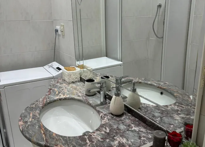 Casa Sarah Апартаменты *